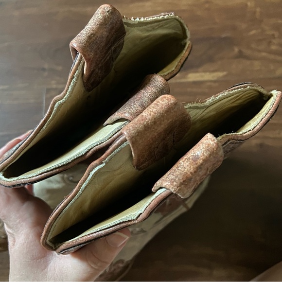 Corral Lace Overlay Leather Square Toe Cowgirl Boots - Picture 6 of 11